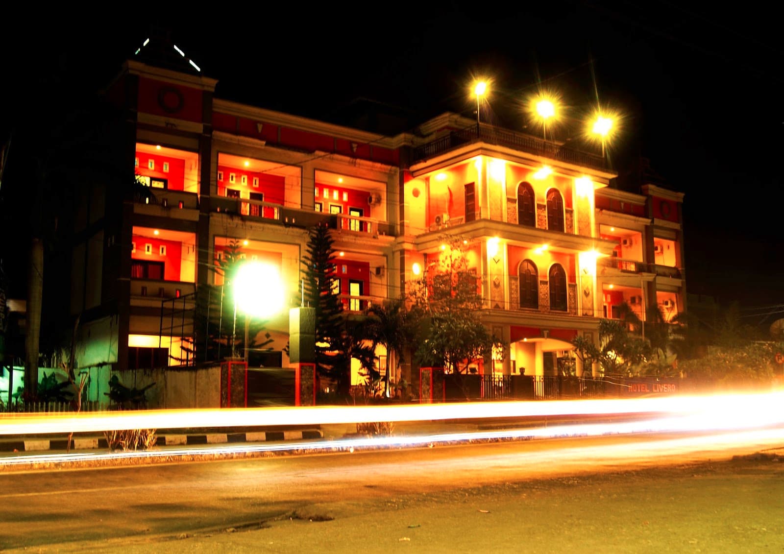 Livero Hotel